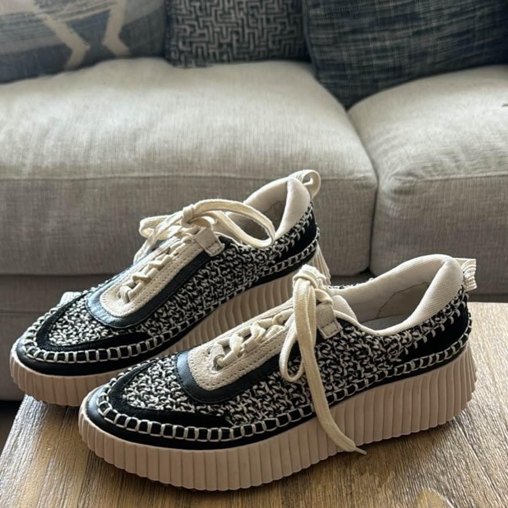 Dolce Vita Stylish Black and White Women's Sneakers